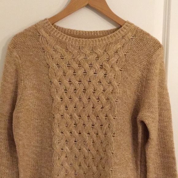 Forever 21 Gold Sweater - Picture 2 of 6